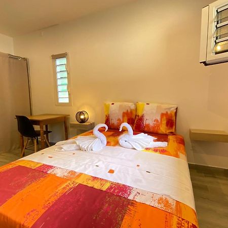 972M Beautiful Air-Conditioned Villa With Garden Le Carbet Exterior photo