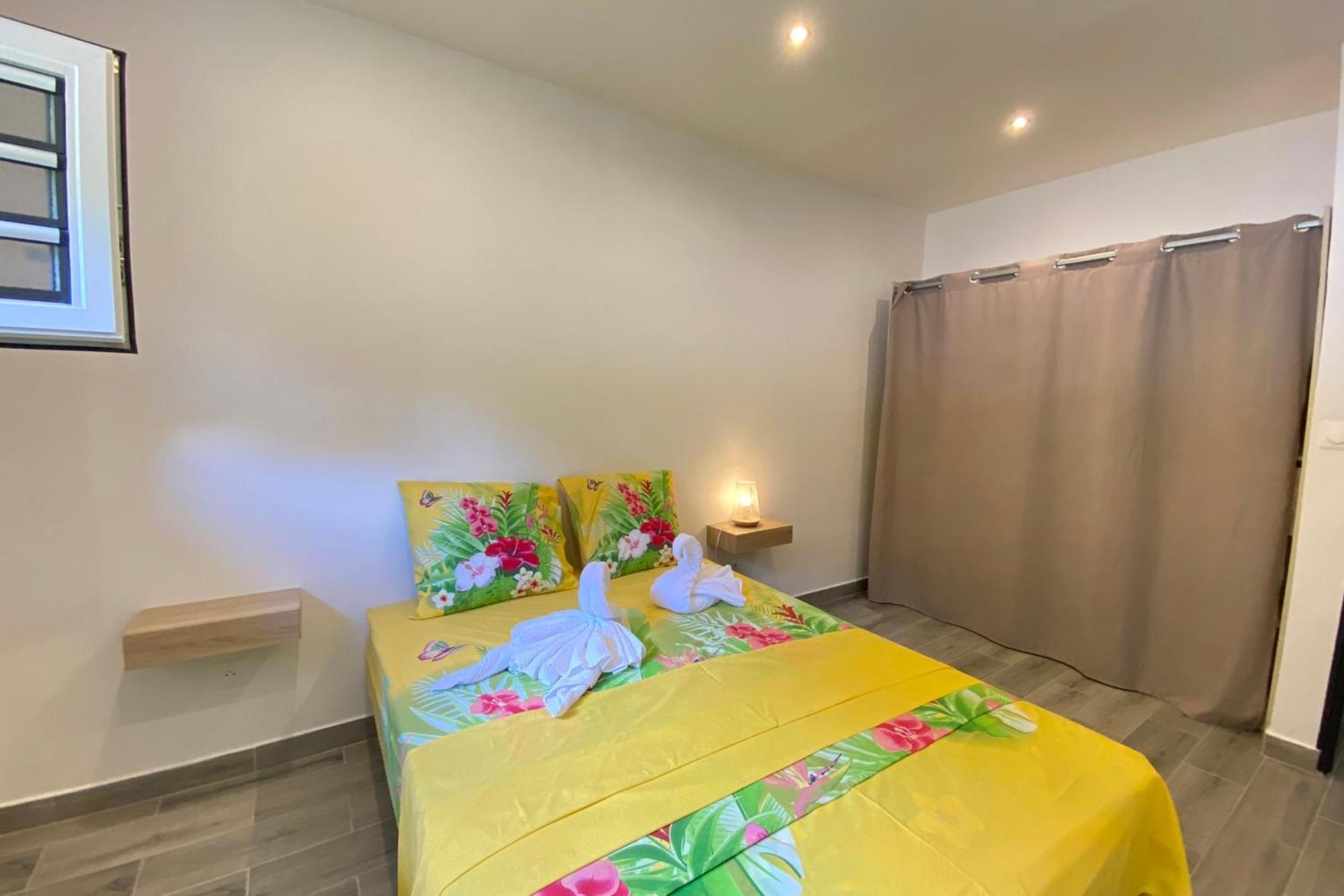 972M Beautiful Air-Conditioned Villa With Garden Le Carbet Exterior photo