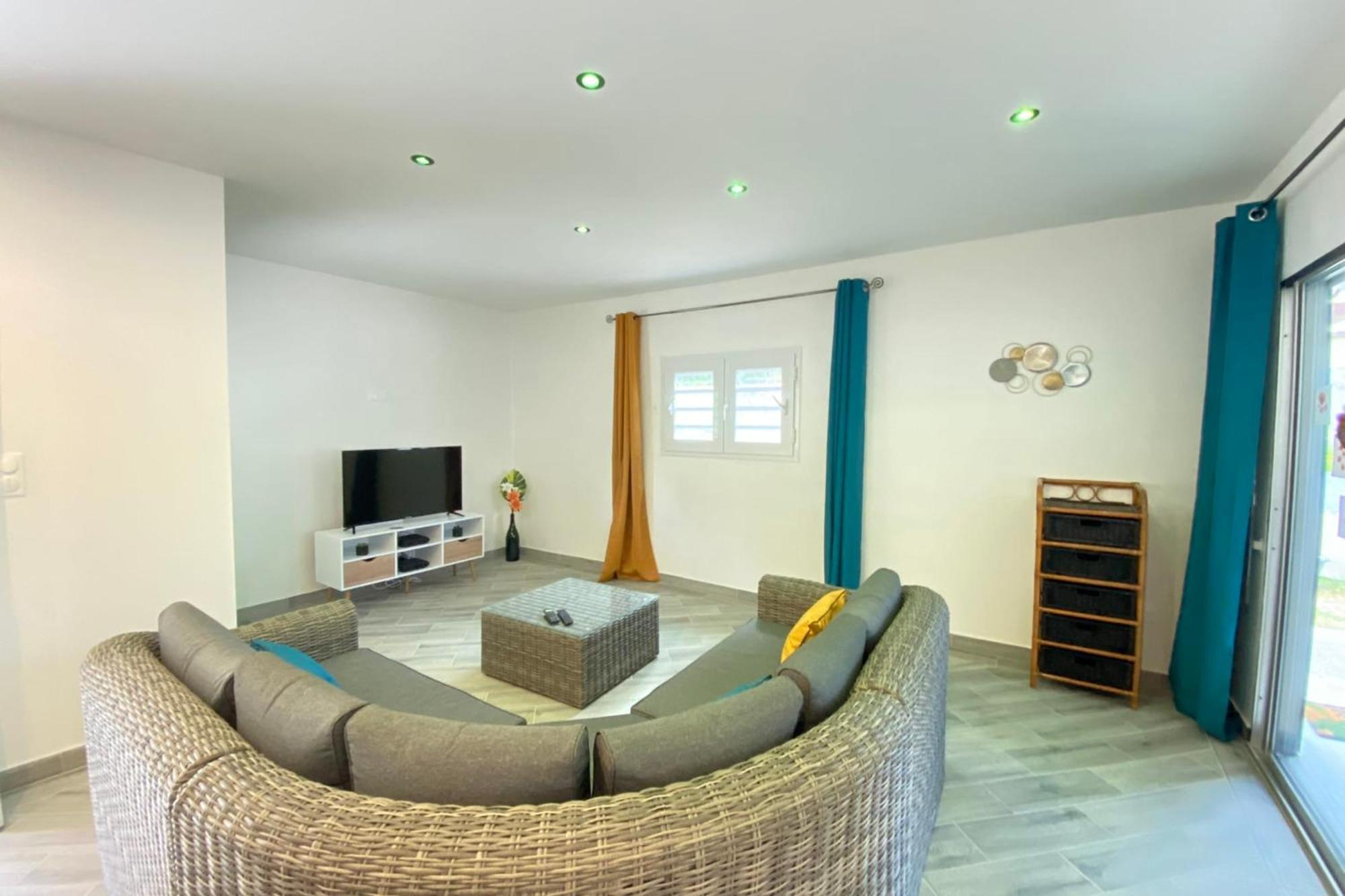 972M Beautiful Air-Conditioned Villa With Garden Le Carbet Exterior photo